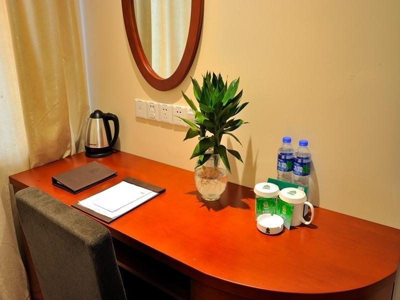 Greentree Inn Zhejiang Ningbo East Baizhuang Rd. Express Hotel Dış mekan fotoğraf