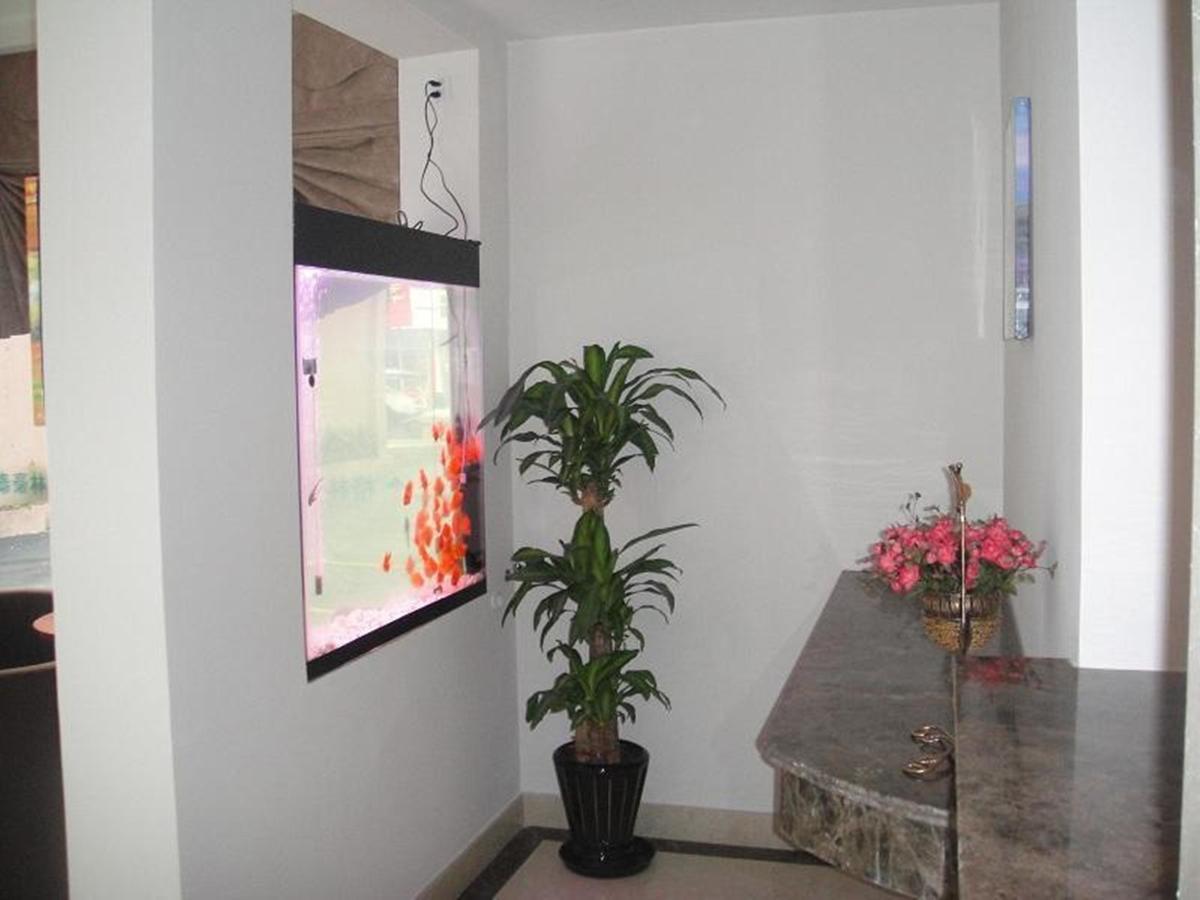 Greentree Inn Zhejiang Ningbo East Baizhuang Rd. Express Hotel Dış mekan fotoğraf