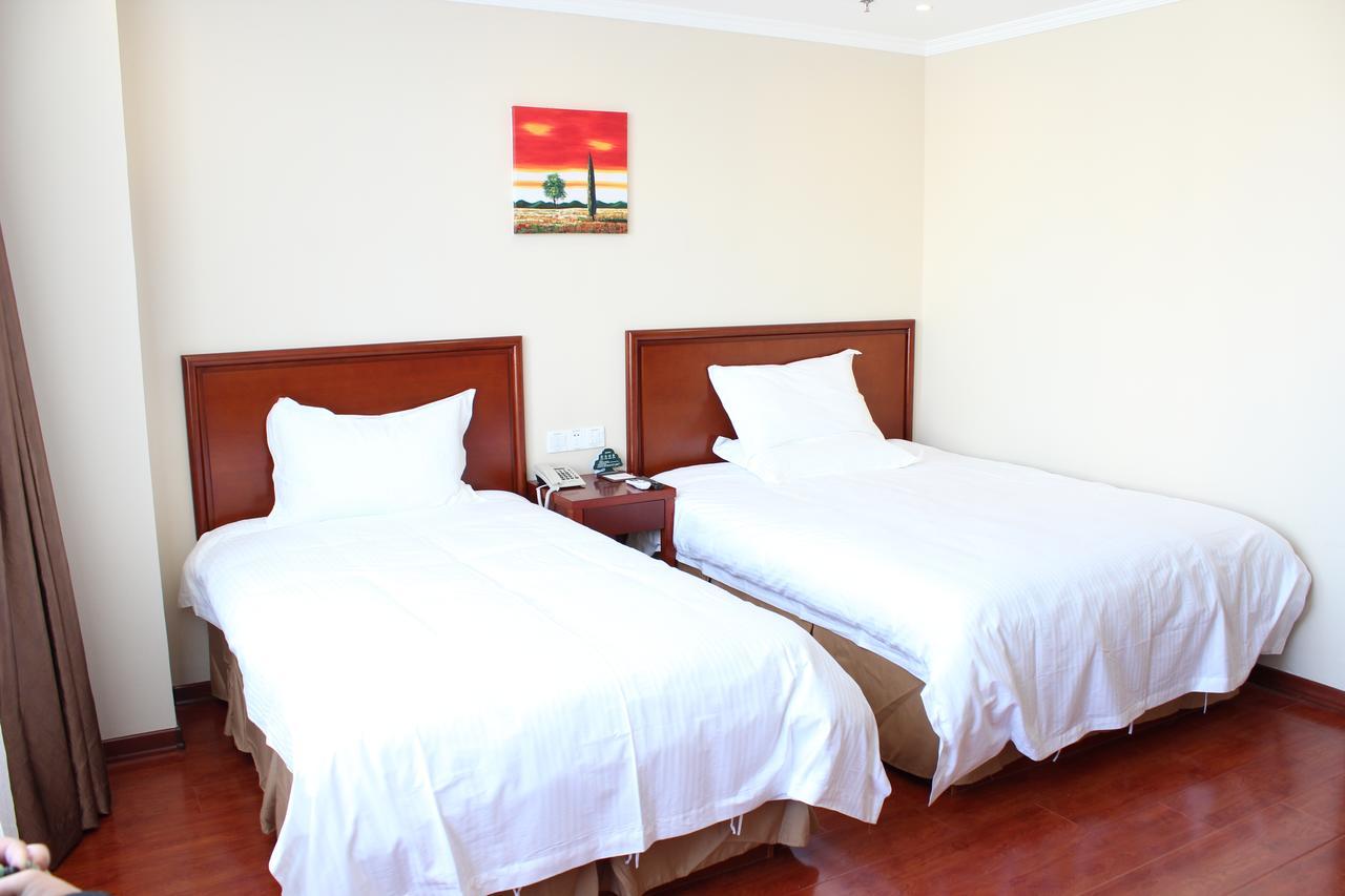 Greentree Inn Zhejiang Ningbo East Baizhuang Rd. Express Hotel Dış mekan fotoğraf