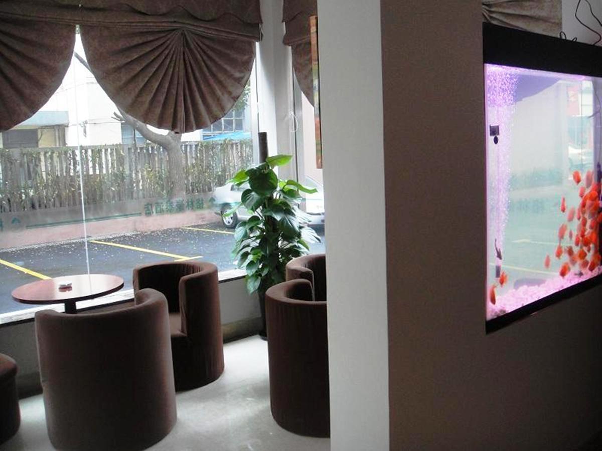 Greentree Inn Zhejiang Ningbo East Baizhuang Rd. Express Hotel Dış mekan fotoğraf